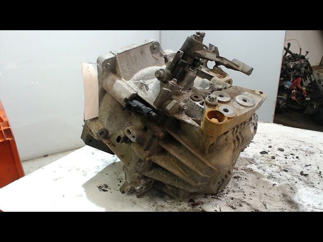 FIAT-BOITE A VITESSE MECANIQUE