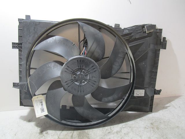 MERCEDES-BUSE VENTILATEUR