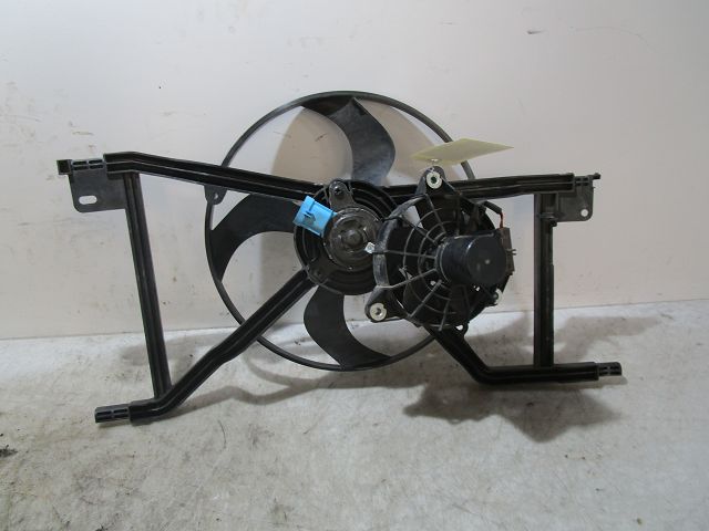 RENAULT-MOTEUR VENTILATEUR RADIATEUR
