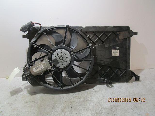 FORD-VENTILATEUR DE REFROIDISSEMENT