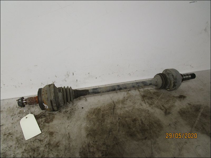 MERCEDES-TRANSMISSION ARG