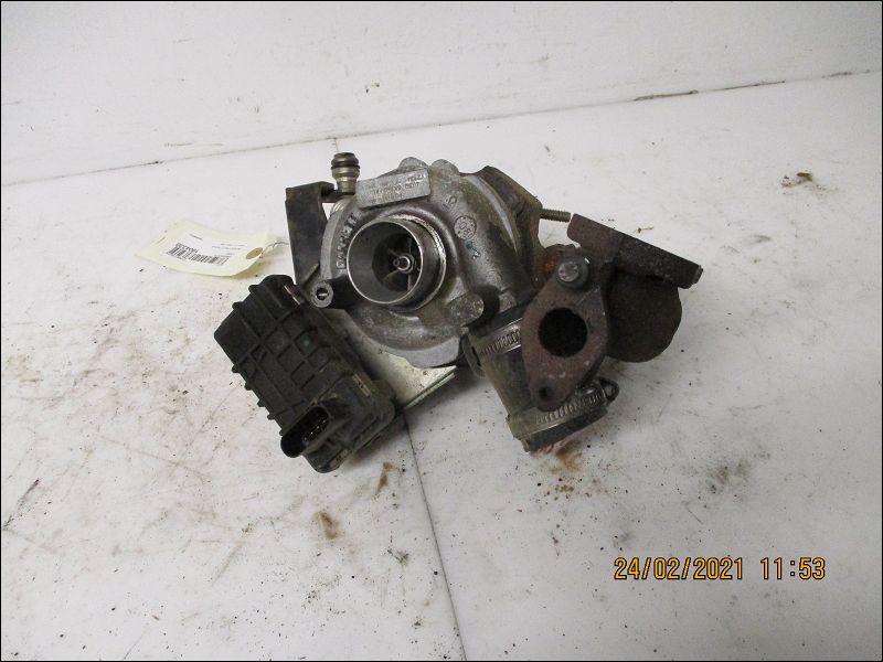 PEUGEOT-TURBO