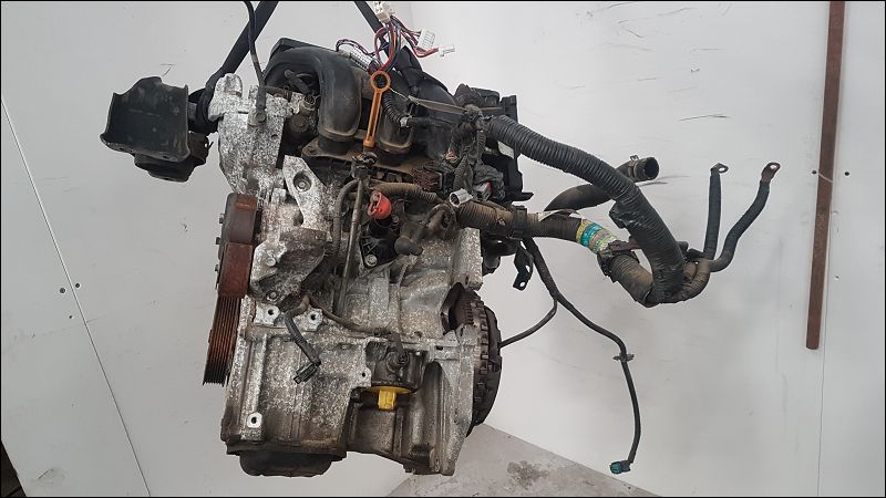 NISSAN-MOTEUR COMPLET