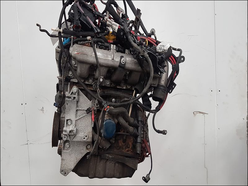 RENAULT-MOTEUR COMPLET