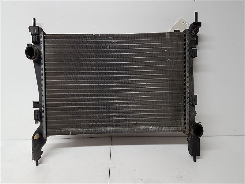 PEUGEOT-RADIATEUR