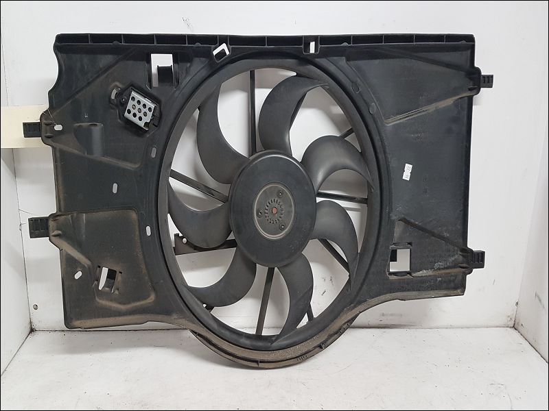 RENAULT-VENTILATEUR DE REFROIDISSEMENT