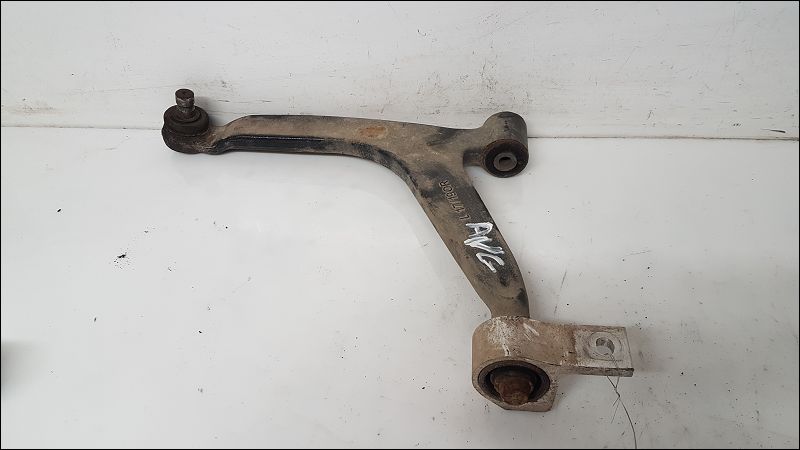 PEUGEOT-TRIANGLE INF AVG