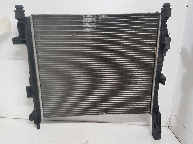 FORD-RADIATEUR