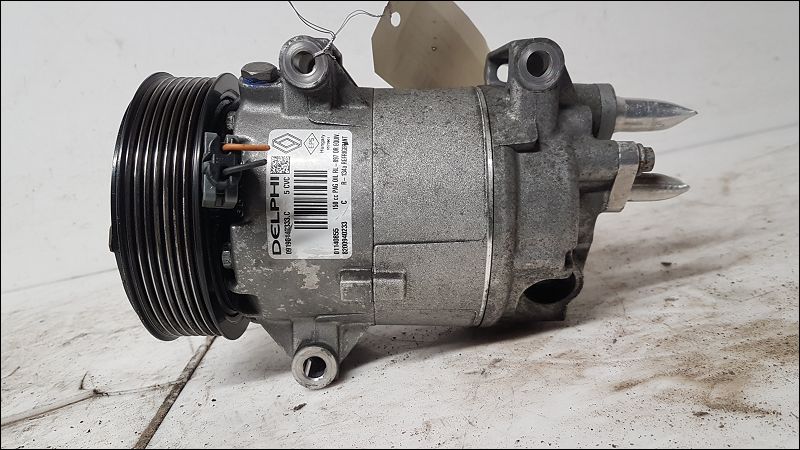 RENAULT-COMPRESSEUR AIR CONDITIONNE