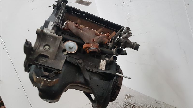 RENAULT-MOTEUR COMPLET