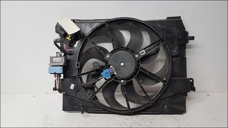 RENAULT-VENTILATEUR DE REFROIDISSEMENT