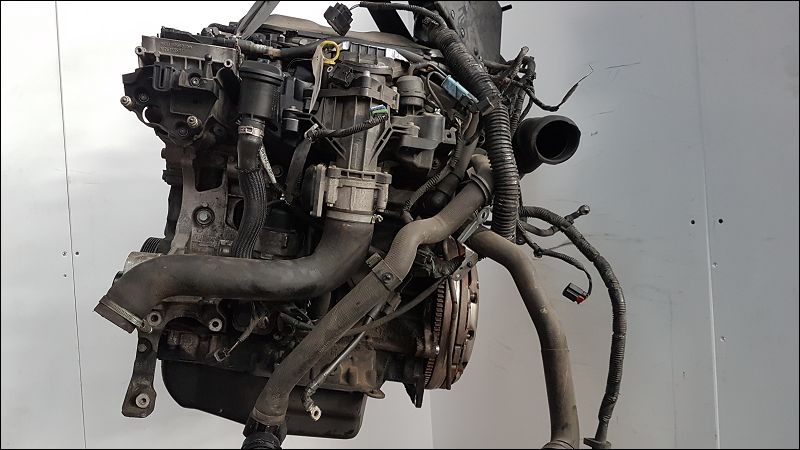 FORD-MOTEUR COMPLET