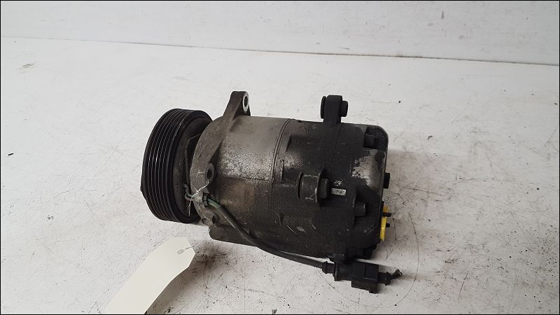 VOLKSWAGEN-COMPRESSEUR AIR CONDITIONNE