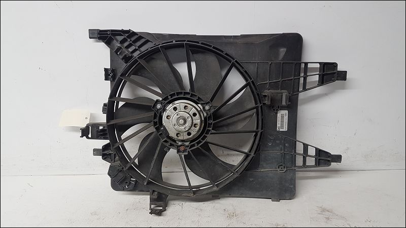 RENAULT-VENTILATEUR DE REFROIDISSEMENT