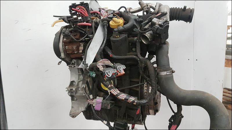 RENAULT-MOTEUR COMPLET