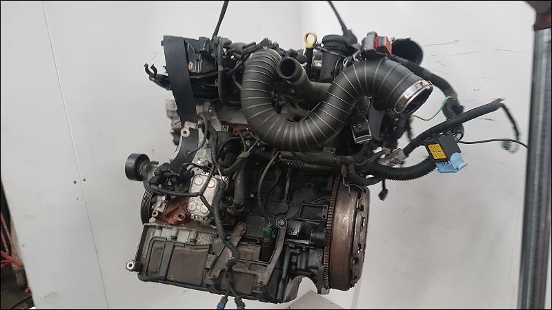 PEUGEOT-MOTEUR COMPLET