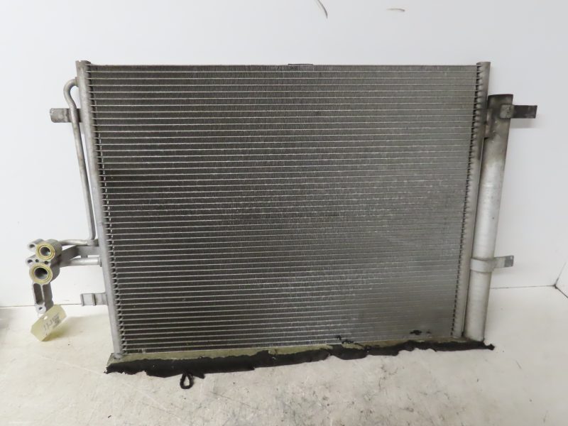 FORD-CONDENSEUR CLIM