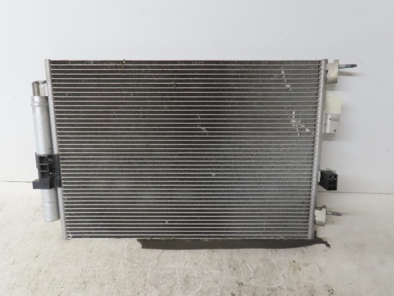 FORD-CONDENSEUR CLIM