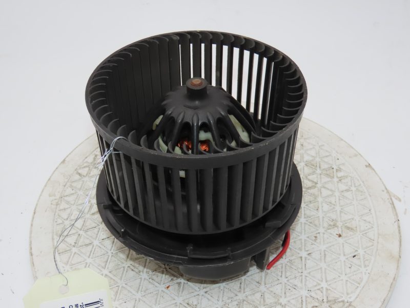 RENAULT-MOTEUR VENTILATEUR CHAUFFAGE