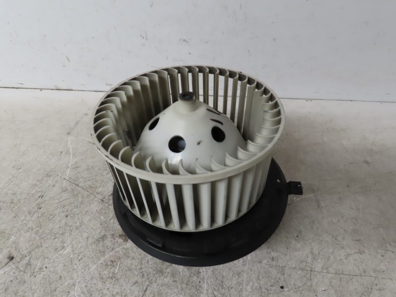 RENAULT-MOTEUR VENTILATEUR CHAUFFAGE