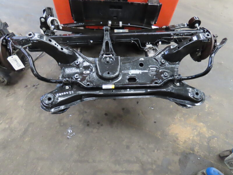 FORD-BERCEAU MOTEUR AV