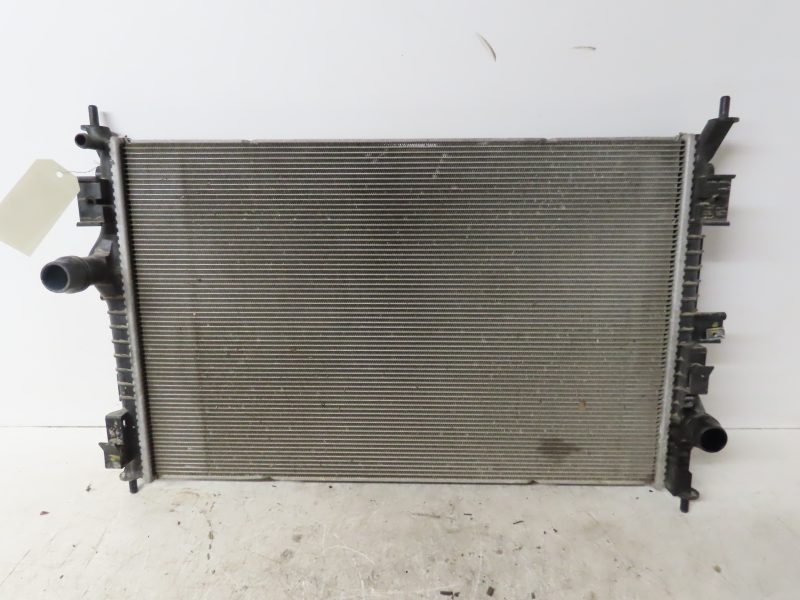 PEUGEOT-RADIATEUR