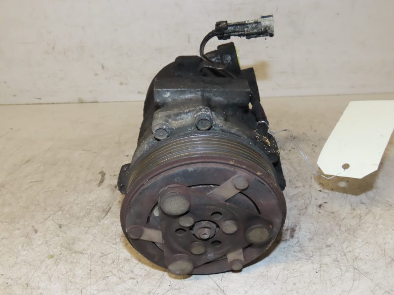 SUZUKI-COMPRESSEUR AIR CONDITIONNE
