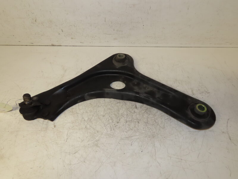 PEUGEOT-TRIANGLE INF AVG