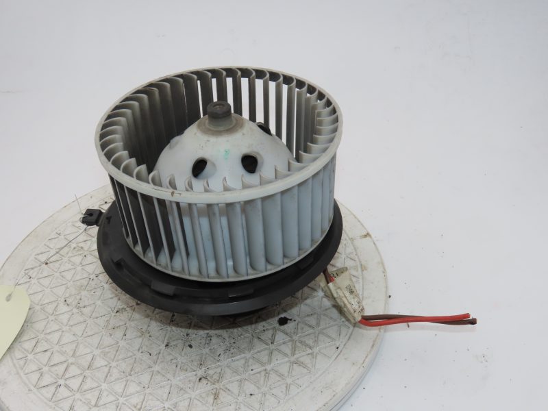 RENAULT-MOTEUR VENTILATEUR CHAUFFAGE