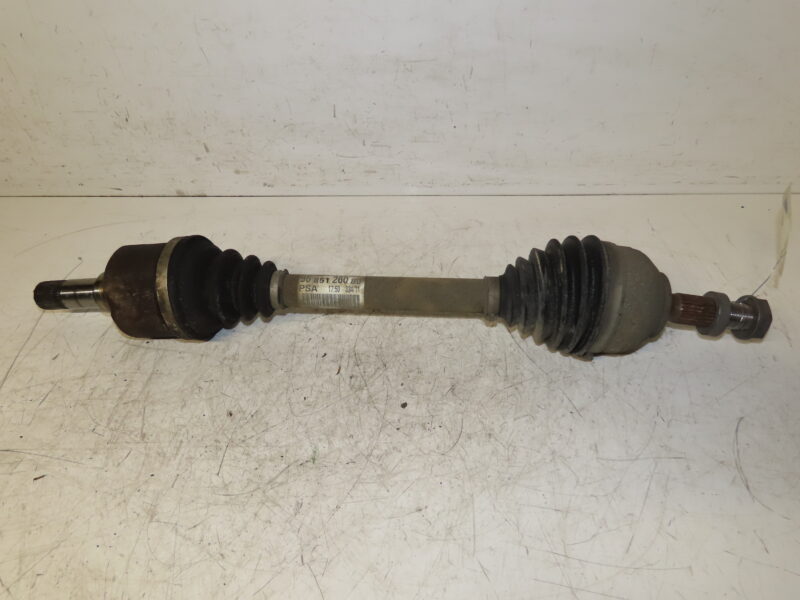 PEUGEOT-TRANSMISSION AVG
