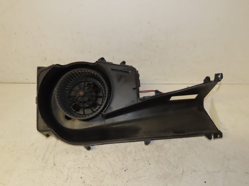 RENAULT-MOTEUR VENTILATEUR CHAUFFAGE