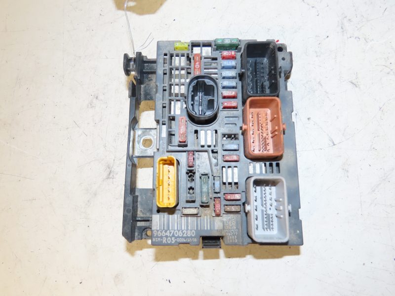 CITROEN-BSM (BOITIER SERVITUDE MOTEUR)