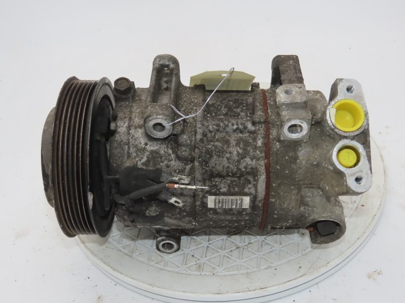 RENAULT-COMPRESSEUR AIR CONDITIONNE