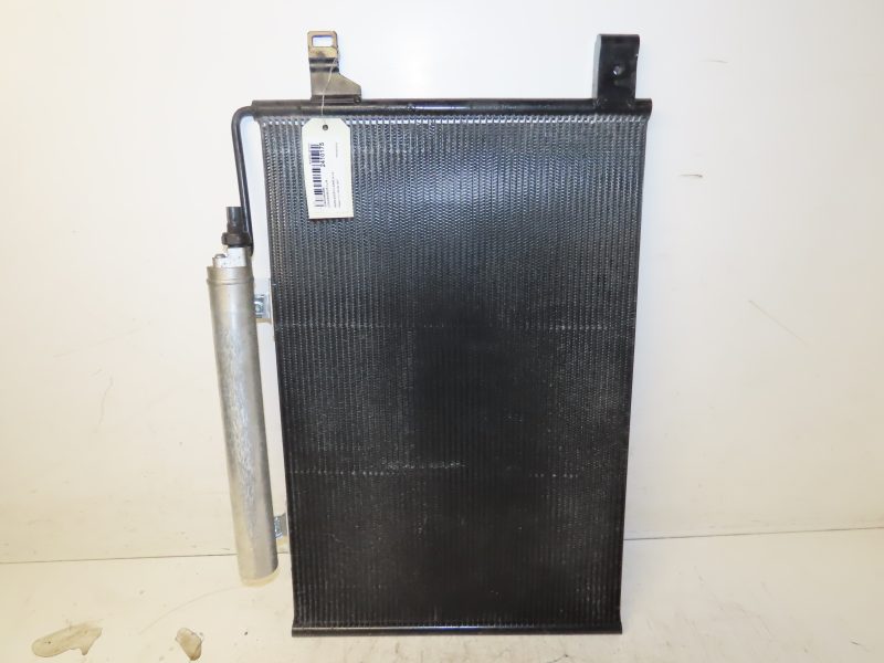 MERCEDES-CONDENSEUR CLIM