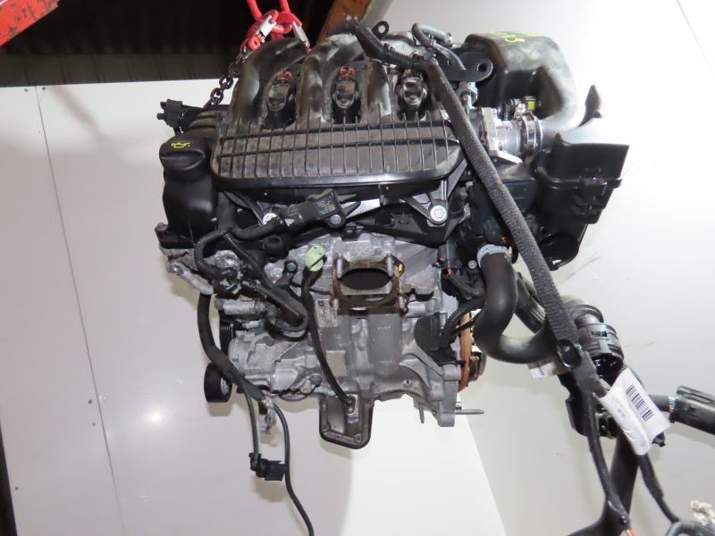 PEUGEOT-MOTEUR COMPLET