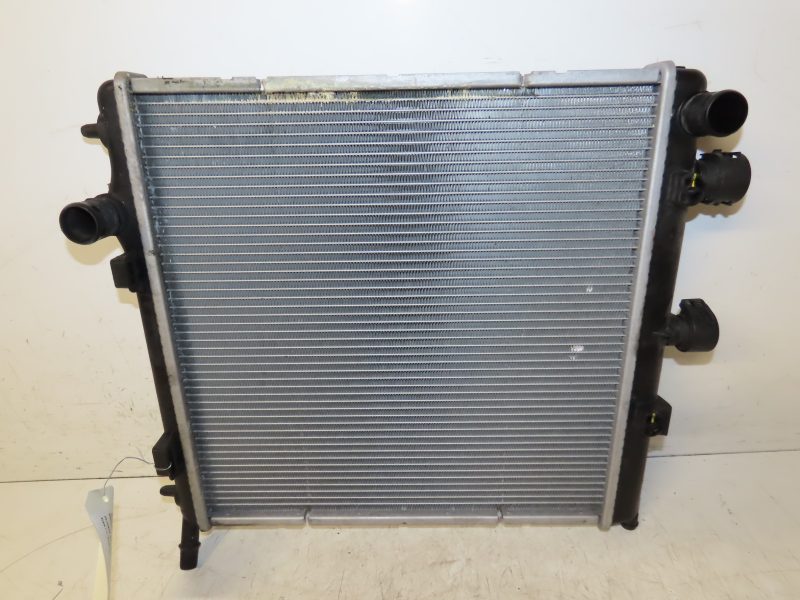 PEUGEOT-RADIATEUR