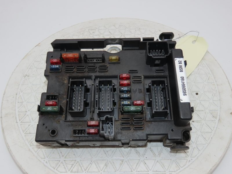 PEUGEOT-BSM (BOITIER SERVITUDE MOTEUR)