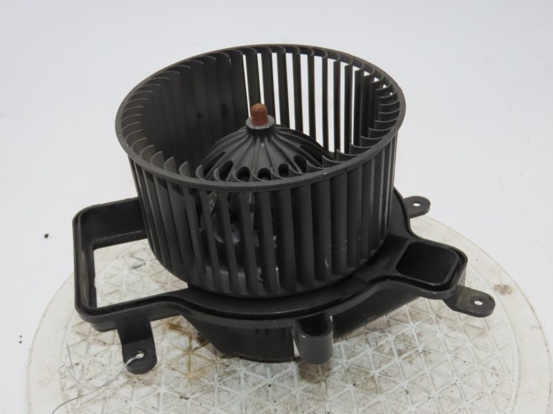 PEUGEOT-MOTEUR VENTILATEUR CHAUFFAGE