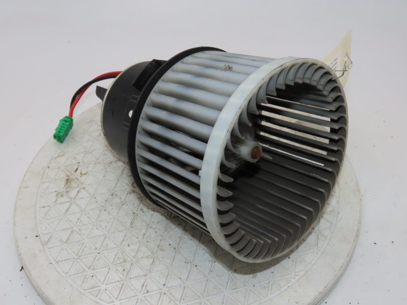PEUGEOT-MOTEUR VENTILATEUR CHAUFFAGE