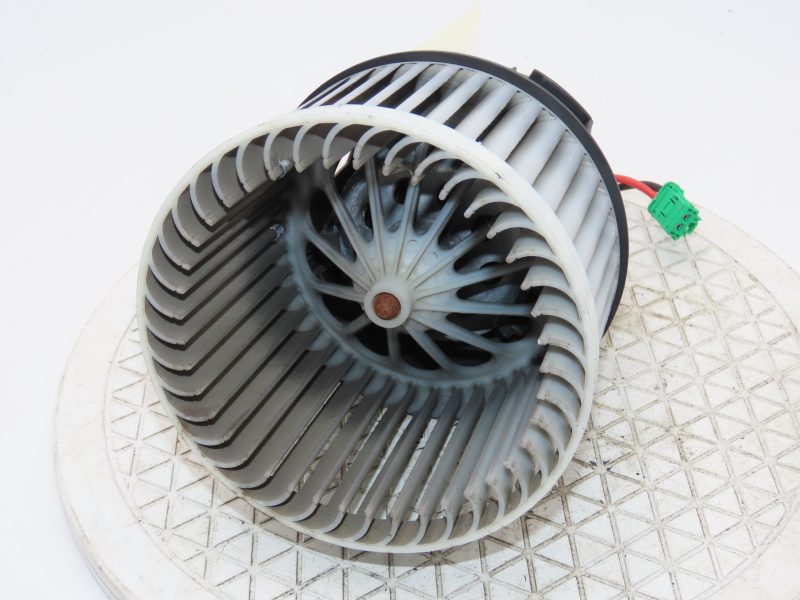 PEUGEOT-MOTEUR VENTILATEUR CHAUFFAGE