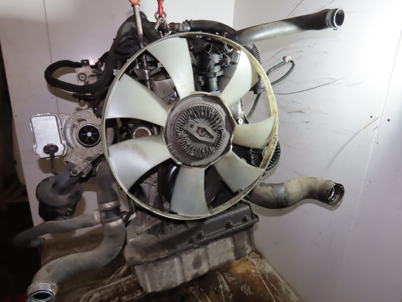MERCEDES-MOTEUR COMPLET