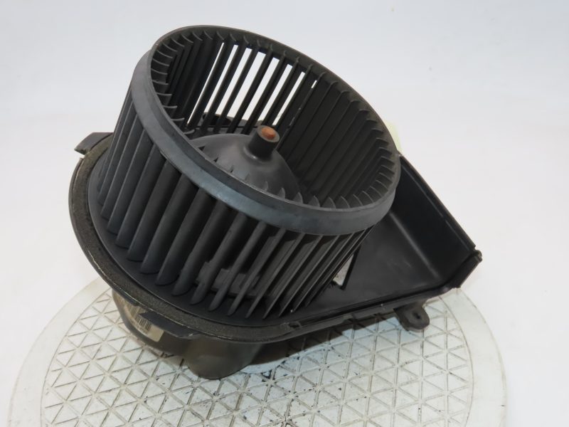PEUGEOT-MOTEUR VENTILATEUR CHAUFFAGE