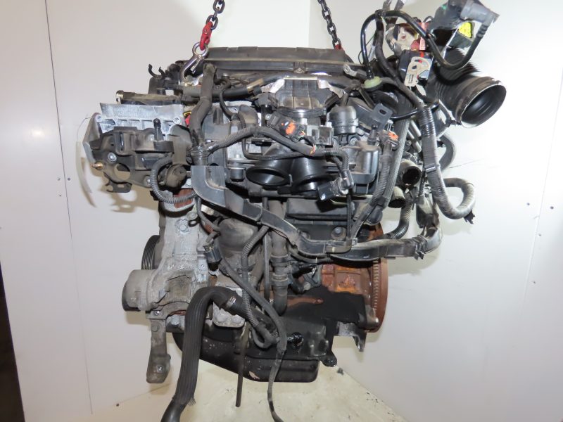 PEUGEOT-MOTEUR COMPLET