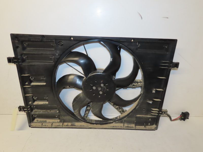 AUDI-VENTILATEUR DE REFROIDISSEMENT