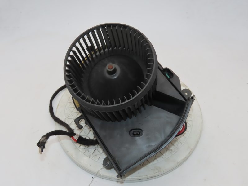 PEUGEOT-MOTEUR VENTILATEUR CHAUFFAGE