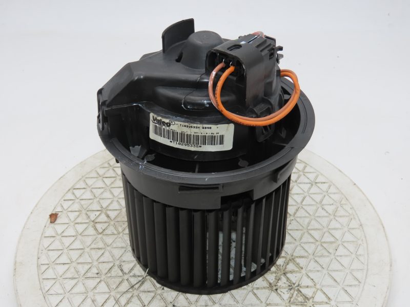 RENAULT-MOTEUR VENTILATEUR CHAUFFAGE
