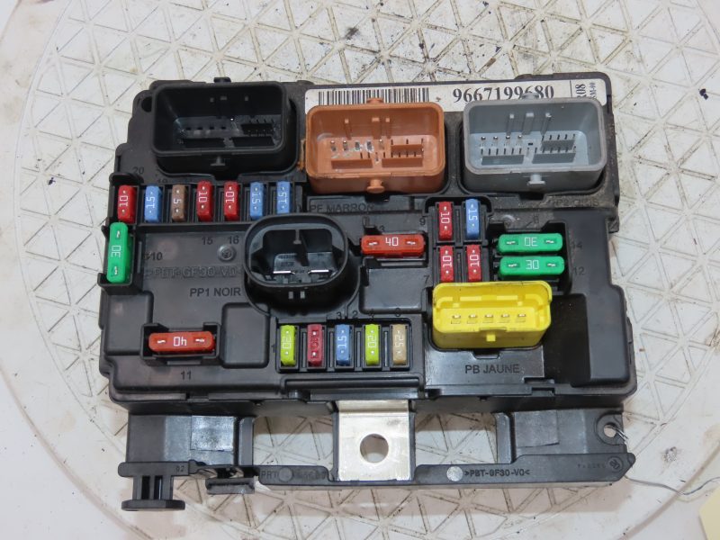 CITROEN-BSM (BOITIER SERVITUDE MOTEUR)