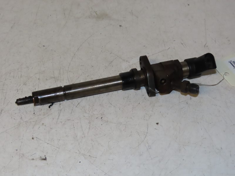 PEUGEOT-INJECTEUR 2