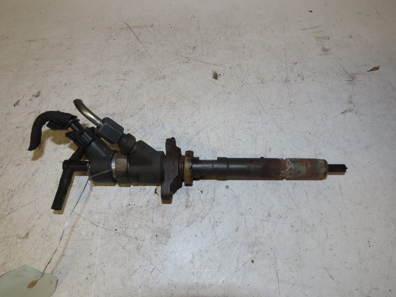 PEUGEOT-INJECTEUR 1