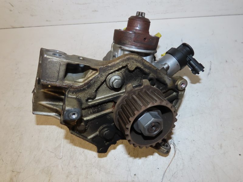 PEUGEOT-POMPE HP